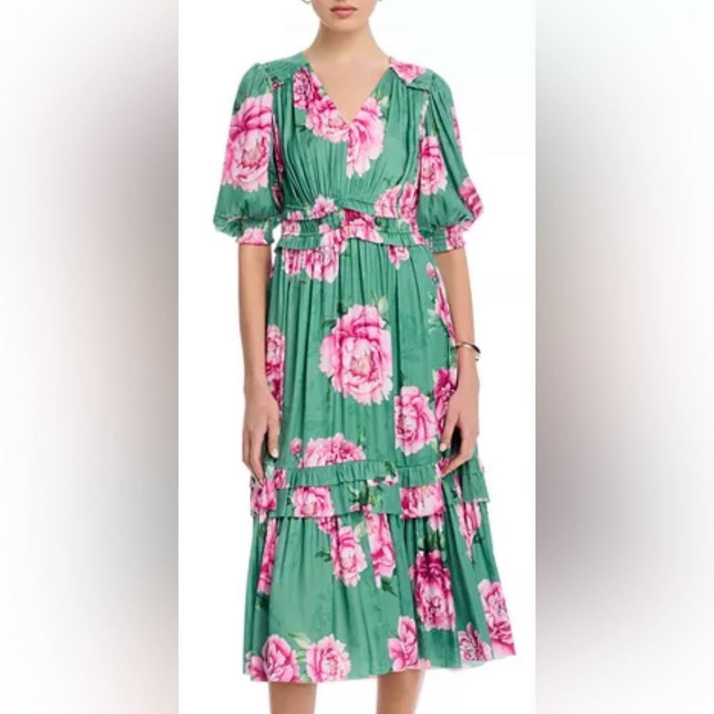 T Tahari Short Sleeve V Neck Fit and Flare Dress